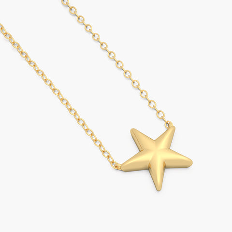 Star Pendant Necklace in Gold