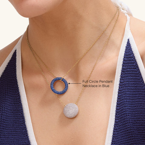 Full Circle Pendant Necklace in Blue