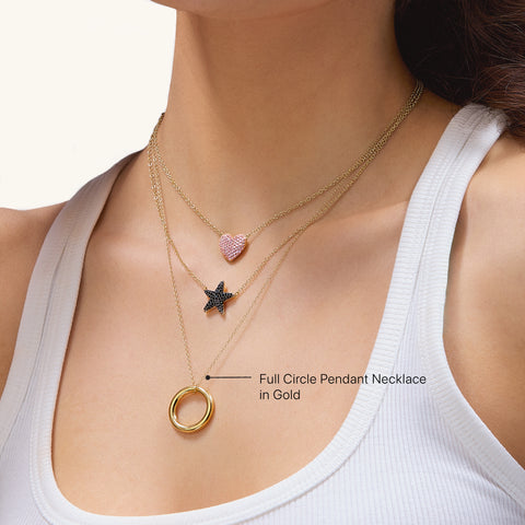 Full Circle Pendant Necklace in Gold