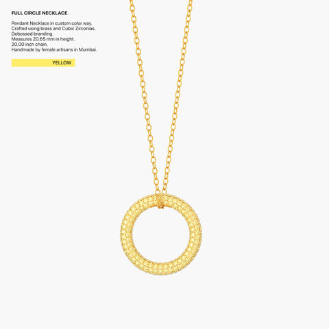 Full Circle Pendant Necklace in Yellow